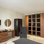 Apartment The Coastal Haven - Steps From Sliema's Sliema