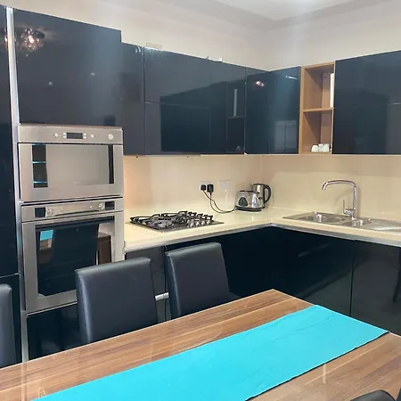 The Coastal Haven - Steps From Sliema's Sliema