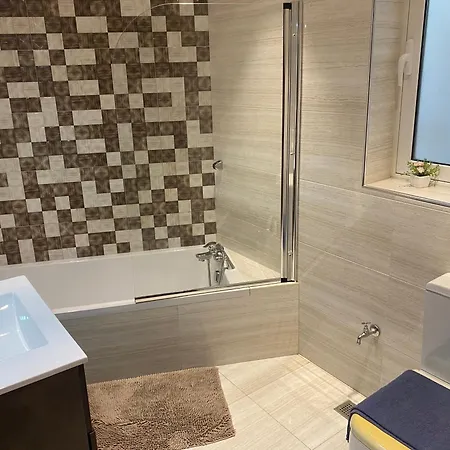 The Coastal Haven - Steps From Sliema's Sliema