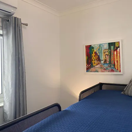 The Coastal Haven - Steps From Sliema's Apartman Sliema