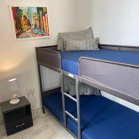 The Coastal Haven - Steps From Sliema's Apartment