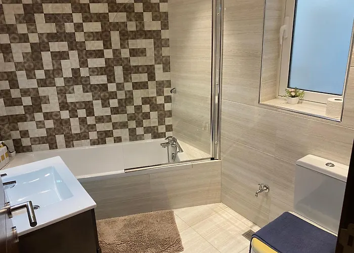 The Coastal Haven - Steps From Sliema's Apartman