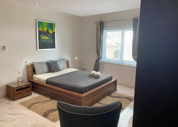 Apartman The Coastal Haven - Steps From Sliema's *