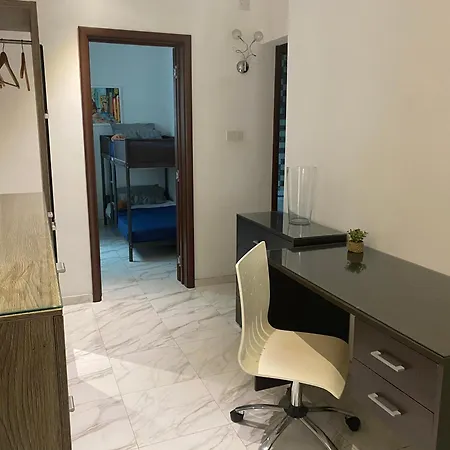 The Coastal Haven - Steps From Sliema's *